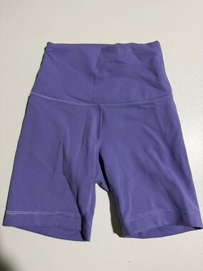 Lululemon high-Waist lilac Women's Performance Bike Shorts